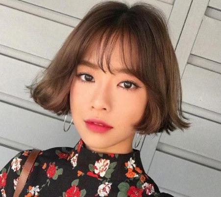 女生微卷短发发型图片 女生微卷短发发型图片