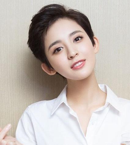 明星短发发型 ?周冬雨张俪的短发更是美的开挂