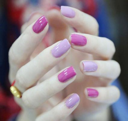 美甲紫色款式图片大全