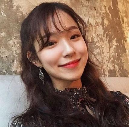 2017人气卷发发型