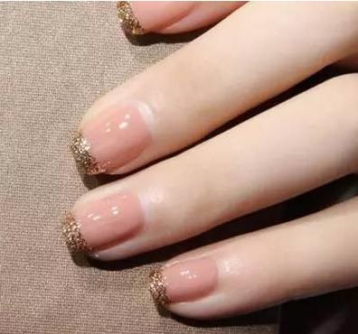 2017流行法式美甲图片