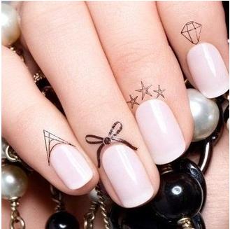 2017流行法式美甲图片