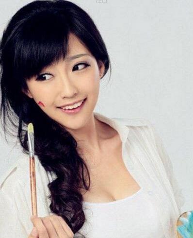 气质女生发型 2017韩国最流行的时尚发型