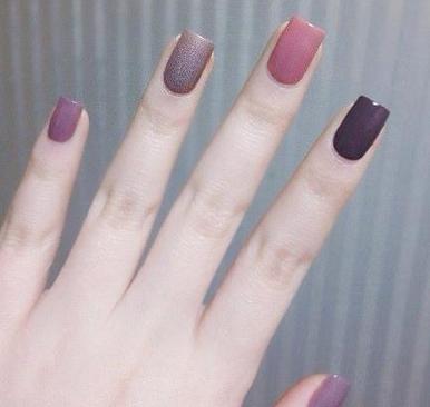 美甲图案简单大方2017