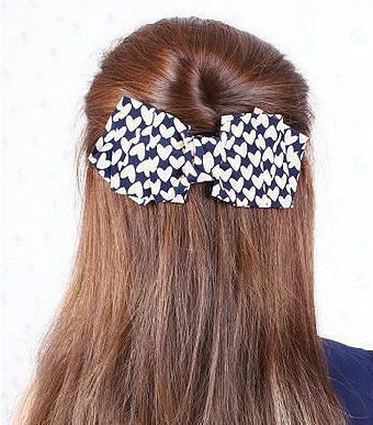 甜美公主头怎么扎