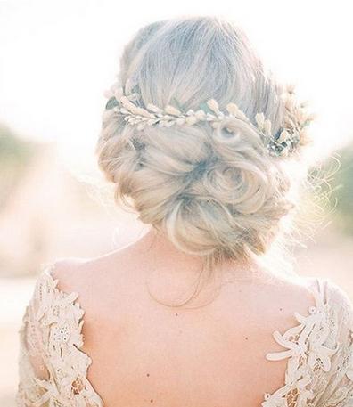 2017最流行的新娘发型 2017最流行的新娘发型