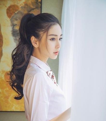 2017年流行马尾辫怎么扎？2017流行扎什么马尾