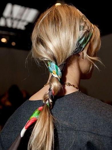 2017年流行马尾辫怎么扎？2017流行扎什么马尾