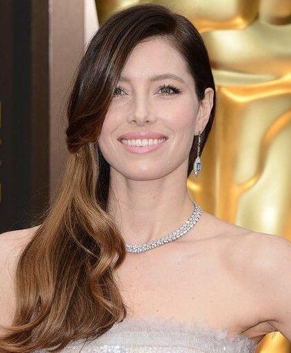 大波浪发型图片2017款