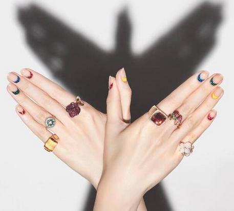 流行美甲款式图片2017