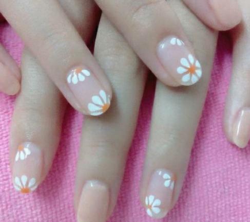 流行美甲款式图片2017