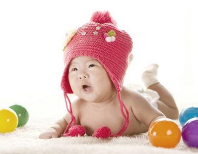 六个月的宝宝发育标准 六个月的宝宝发育标准