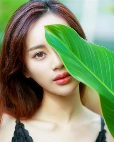 清新中长发发型图片