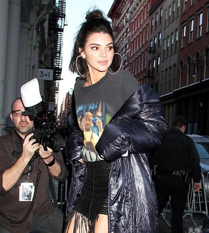 半花苞头”是瘦脸新杀器 花苞头完胜丸子头妥妥的 半花苞头”是瘦脸新杀器 花苞头完胜丸子头妥妥的