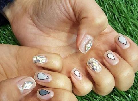 韩国可爱美甲图片