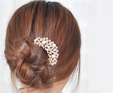 丸子头的简单扎法