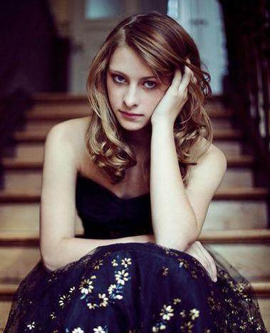 女生渐变色染发发型