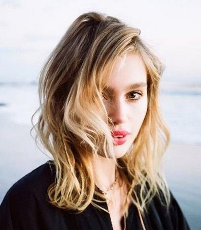 夏季头发怎么防晒 夏季头发怎么防晒