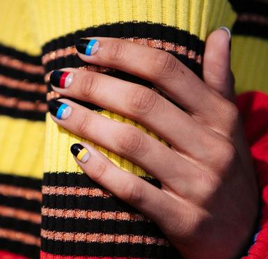 时尚美甲图片2017新款