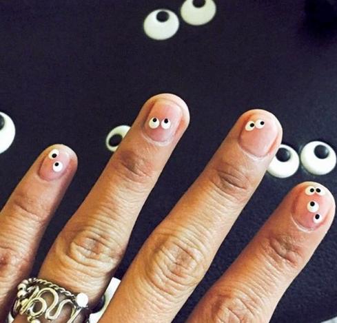 美甲小清新简约图案