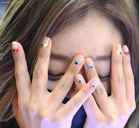 美甲小清新简约图案