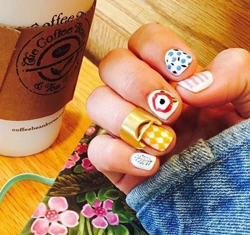 2017新款卡通美甲图