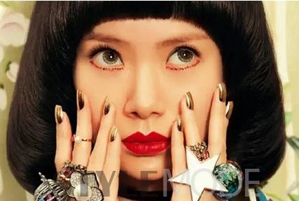 戚薇同款美甲图片