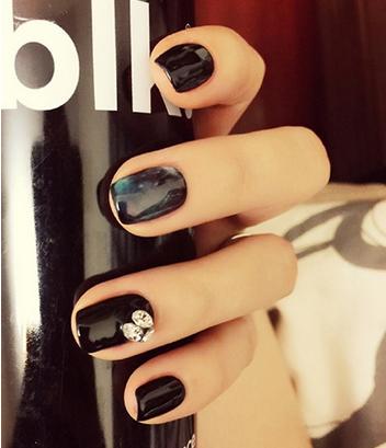 戚薇同款美甲图片