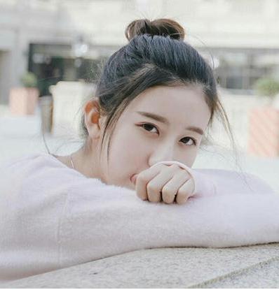 长发怎么扎丸子头好看?夏天头发这样扎时髦更凉快 长发怎么扎丸子头好看?夏天头发这样扎时髦更凉快