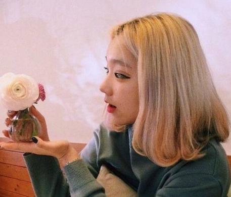 好看的齐肩发型