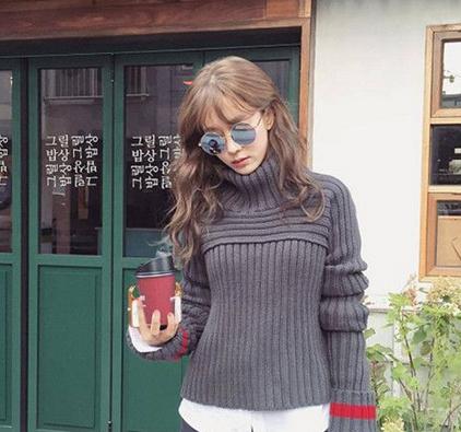 卷发和直发哪个好看 卷发和直发哪个好看