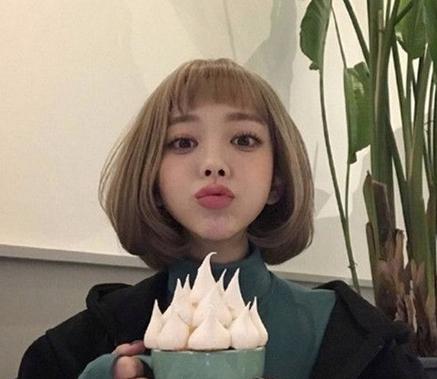 2017年圆脸适合的发型