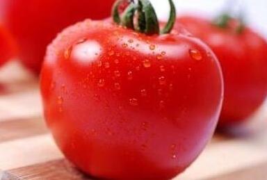 吃什么皮肤白的最快