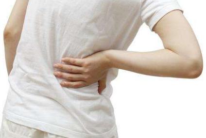 腰痛的原因有哪 腰痛的原因有哪些