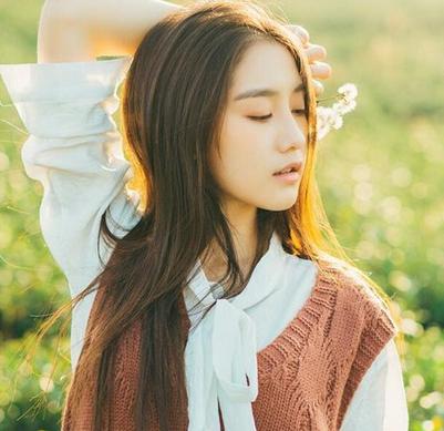 学院风直发发型