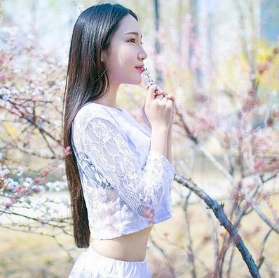 学院风直发发型