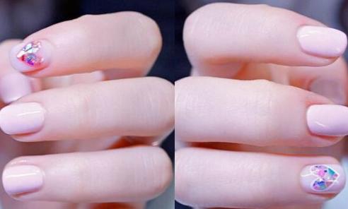 指甲宽短扁的美甲图片