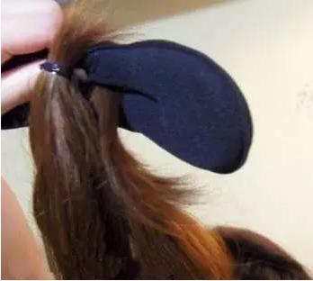 矮个子怎么扎头发显高