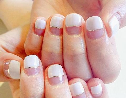 2017最新法式美甲图片 2017最新法式美甲图片