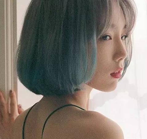 2017染发什么颜色显白