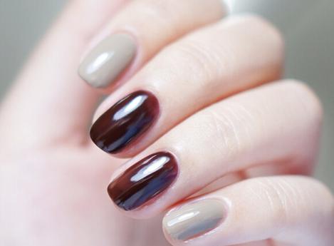 气质钻饰美甲教程