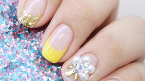 带钻美甲怎么做 带钻美甲怎么做