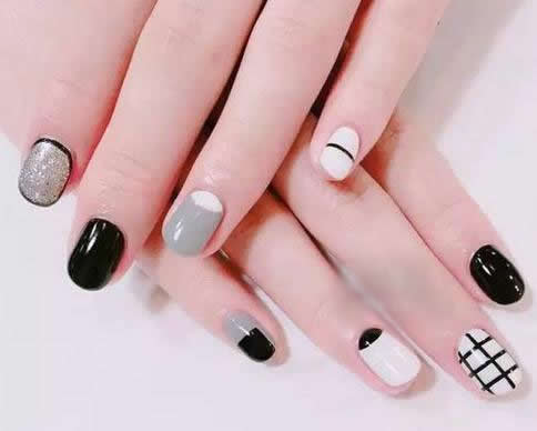 奶奶灰美甲图片