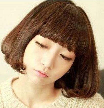 圆脸女生适合什么短发