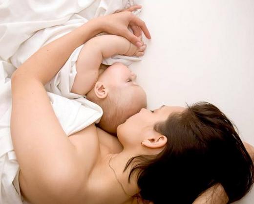 坐月子能洗头吗 坐月子能洗头吗