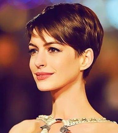 女生短发2017最新帅气发型 女生短发2017最新帅气发型