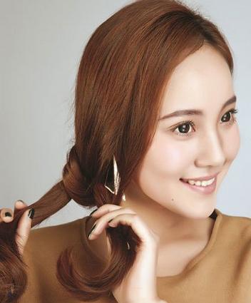 气质低发髻盘发图解