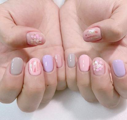 2017春夏浅色美甲