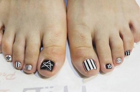 脚美甲图片2017新款式