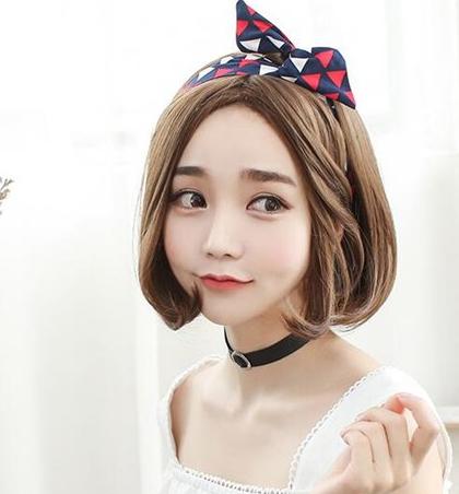 韩范中分短发发型:让你美的入骨的女生短发图片
